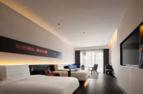 香格里拉獨克宗古城月光廣場亞朵酒店 鄰近香格里拉站的酒店