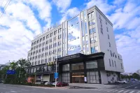 Lavande Hotel Yang Jiang Convention&Exhibition Center.Road
