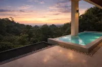 Luxury 3 BDR Jungle Villa - Infinity Pool