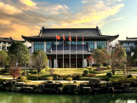 桂林榕湖飯店（兩江四湖象鼻山店）