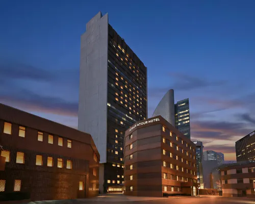 Atour Hotel (Beijing Yansha Sanyuanqiao) Hotels near Yansha