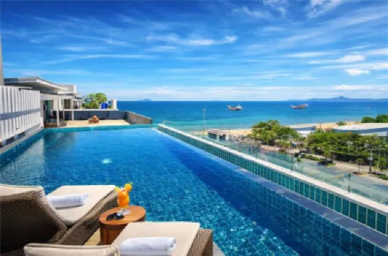 Sunday Beachfront View Jomtien Pattaya Hoteles en 