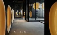9h nine hours Akasaka - Capsule Hotels