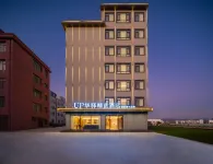 Jianshui Home Inn UP Huayi Collection Hotel (Jianshui High-Speed Railway Station Passenger Station) - พร้อมอาหารเช้า