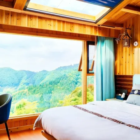 Xiuning wood pear hong home stay in the cloud