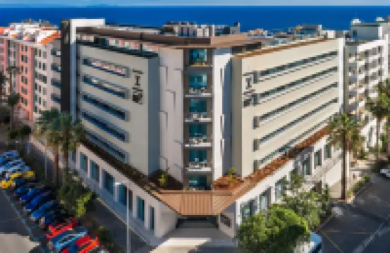 The Editory Ocean Way Funchal Hotel a 