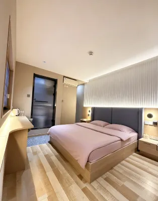 Qixia Mufeng Boutique Hotel (Taocun Town Xi'an Road)