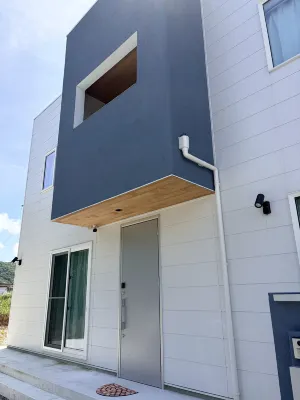 Oceanfront & Yanbaru Forest 2BR in Nago | BBQ Rooftop & Starry Sky | Junglia 20min · Churaumi 25min