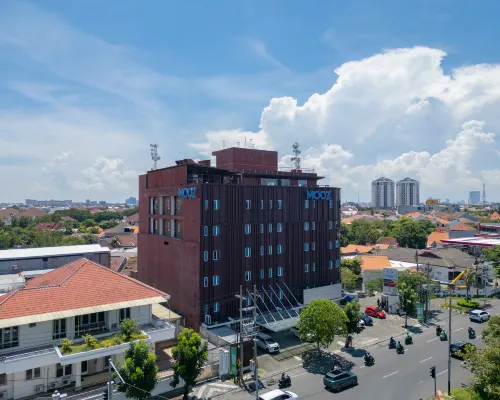 Mooz Hotel Surabaya - Jemursari Hotels in Wonocolo