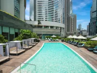 Conrad Hong Kong Hotels near Central District
