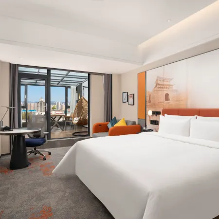 Xining High Speed Railway Station Hampton by Hilton Hotel 시닝 호텔