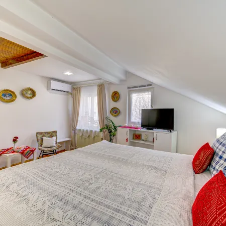 Mia apartment