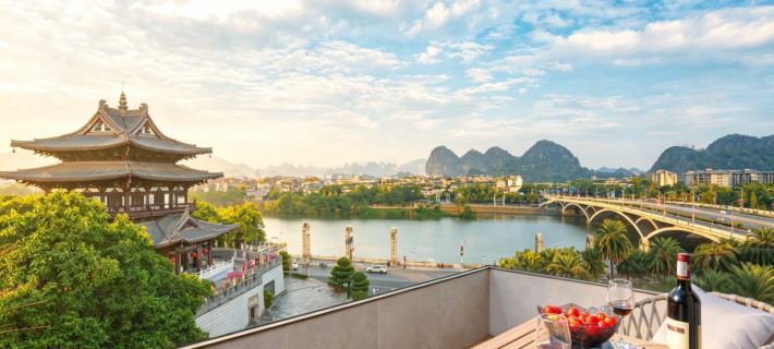 NEO ISLE Hotel (Guilin Liangjiang Sihu Xiangbishan) Hotels in Guilin
