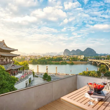 NEO ISLE Hotel (Guilin Liangjiang Sihu Xiangbishan) Отели рядом с достопримечательностью «Парк Fuboshan»