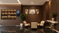 8090 Internet Hotel (Jianshui Zitao Street Guangci Lake Branch) - Esports
