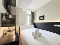 A Hotel Chinatown - balcon
