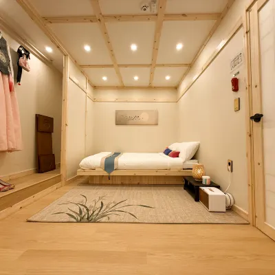 Golmok Stay – Hanok-style accommodation with hanbok experience, 5 minutes in nampo-dong,night market Hoteles cerca de Parque de la Democracia
