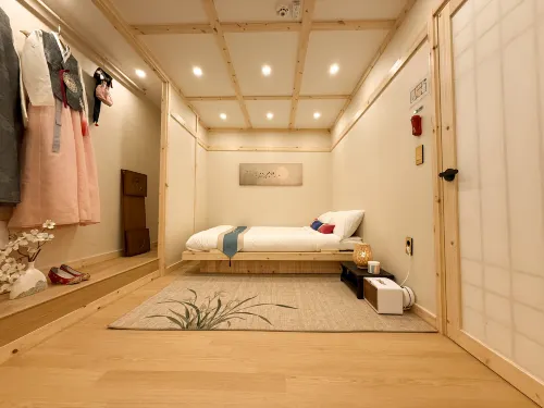 Golmok Stay – Hanok-style accommodation with hanbok experience, 5 minutes in nampo-dong,night market