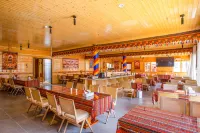 Lugu Lake South Island Villa Resort Hotel - breakfast
