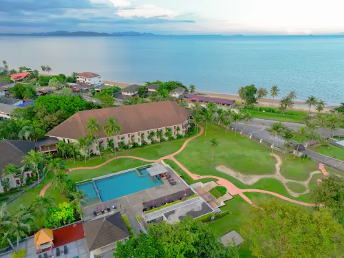 The Nouveau Chumphon Beach Resort and Golf