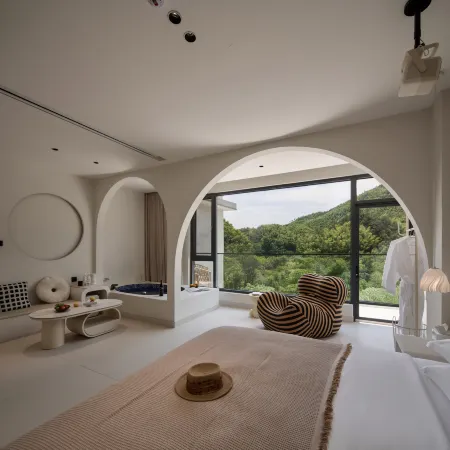 Wayne VN· Private Soup Design Accommodation (Anji Cloud Grassland Panda Tribe Adventure Park Store)