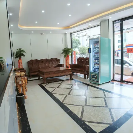 Donglong Business Hotel