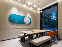 City Comfort Inn Hotel (Guiyang Penshui Pool Jiaxiu Tower) 취웨이 파빌리온 주변 호텔