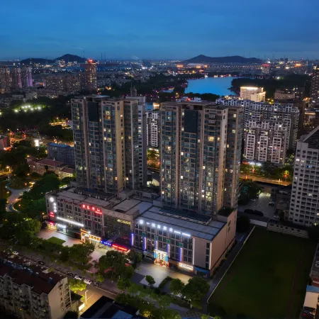 Yifan Residence Hotel