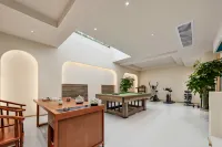 Leader·Xiu Mountain Lodge (Huangguoshu Waterfall Scenic Area) - Bãi đậu xe