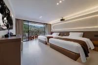 Xuzhang Panorama Boutique Stay (Xijiang Qianhu Miao Village No. 6 Wind and Rain Bridge) - bar