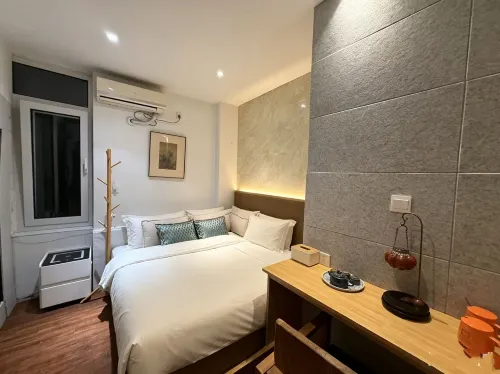 Qitong Xianyushe Homestay (Qingdao Conson Sports Center) - Pet friendly