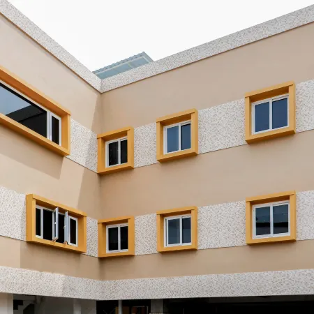 RedDoorz Plus Near Palembang Square Mall
