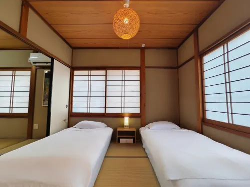 Best sightseeing in Kyoto Large kitchen & bath A 5-minute walk from Sanjo Keihan Station - 停車場