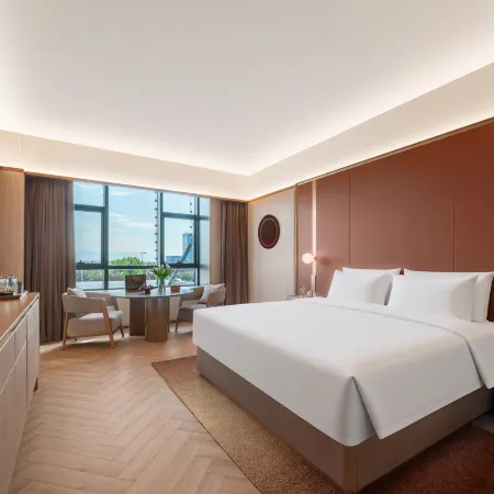 Yining Shandong Road Crystal Orange Hotel