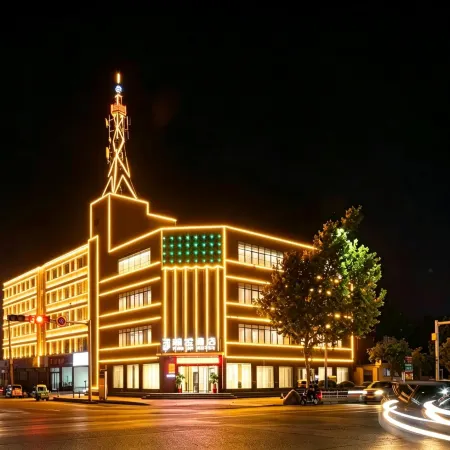 Platinum Hotel
