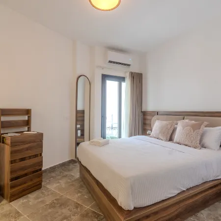 Modern 2BR with Pool Near El Gouna