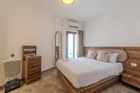 Modern 2BR with Pool Near El Gouna - 2 étoiles