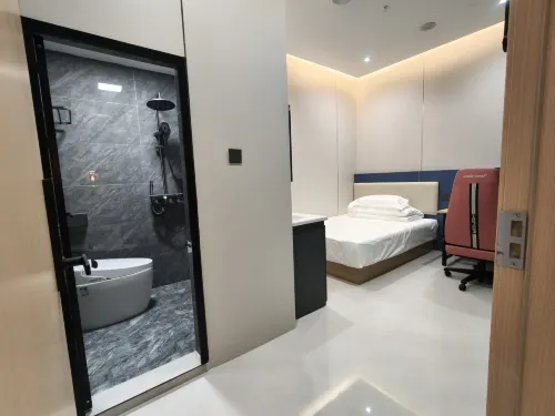 Fire Ant E-Sports Hotel - New