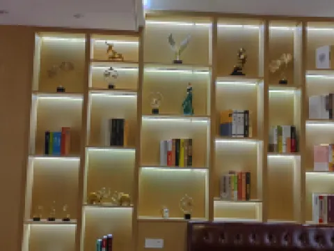 Oman Hotel Hoteles en Condado de Lingshan