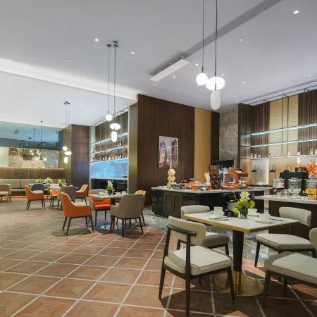 Park Inn by Radisson Nanchong Yilong Star City Plaza