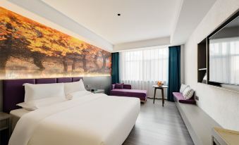 Shaoxuan Hotel (Hohhot Xinhua Plaza)