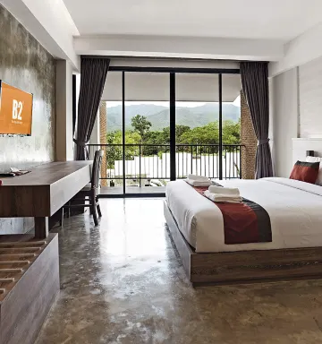 ห้องดีลักซ์พรีเมียร์วิวสระว่ายน้ำ