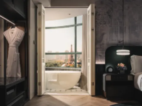 Hotel Indigo SHENZHEN OVERSEAS CHINESE TOWN by IHG