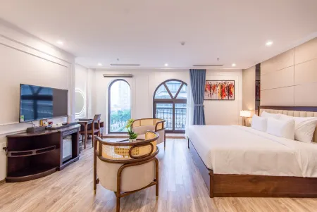 Reyna Luxury Hotel