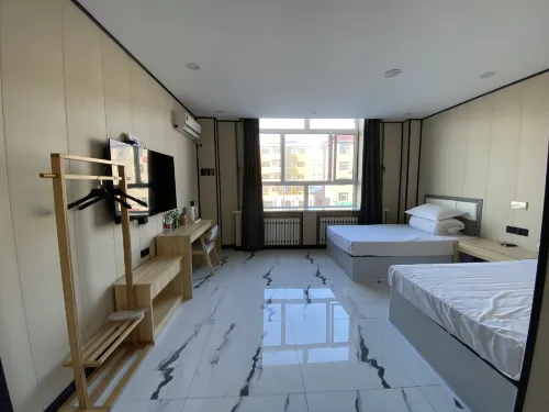 Qiaojia Hotel - parking