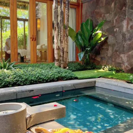 Huquan Tianyi Hotel