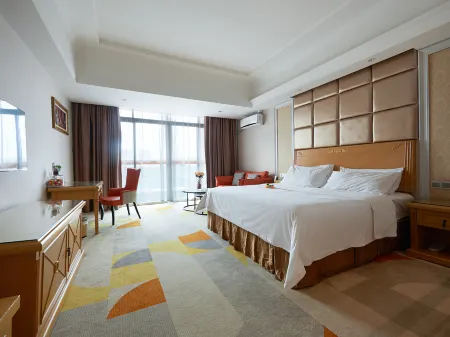 Vienna Hotel (Guangzhou Panyu Qiaonan Aoyuan Square)