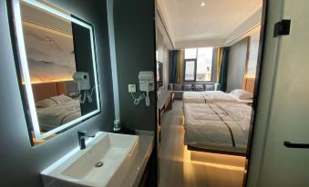 Menglian Yingshan Hong Intelligent Hotel