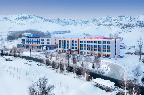 Heizuan Club Hotel (Coco Tohai Shop) Hotel a Fuyun