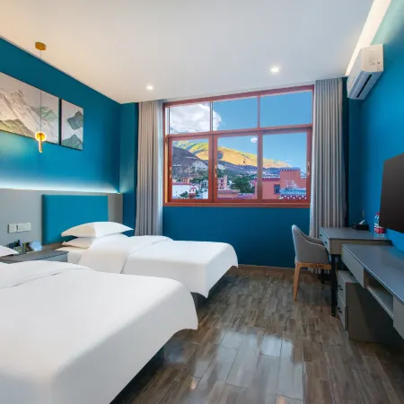 Tuyue Hotel